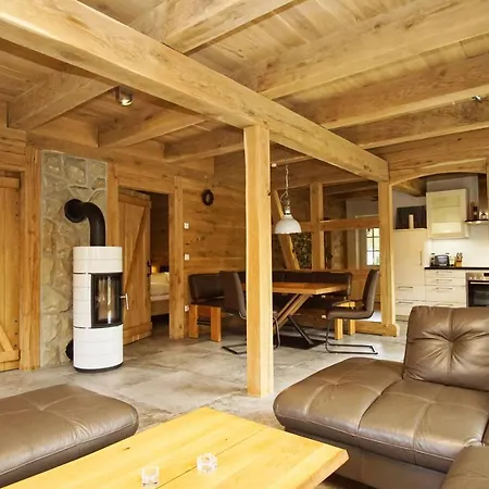 Moderne Mit Kamin, Sauna, Terrasse - Stenhuus 01 Apartament Wiek auf Rügen